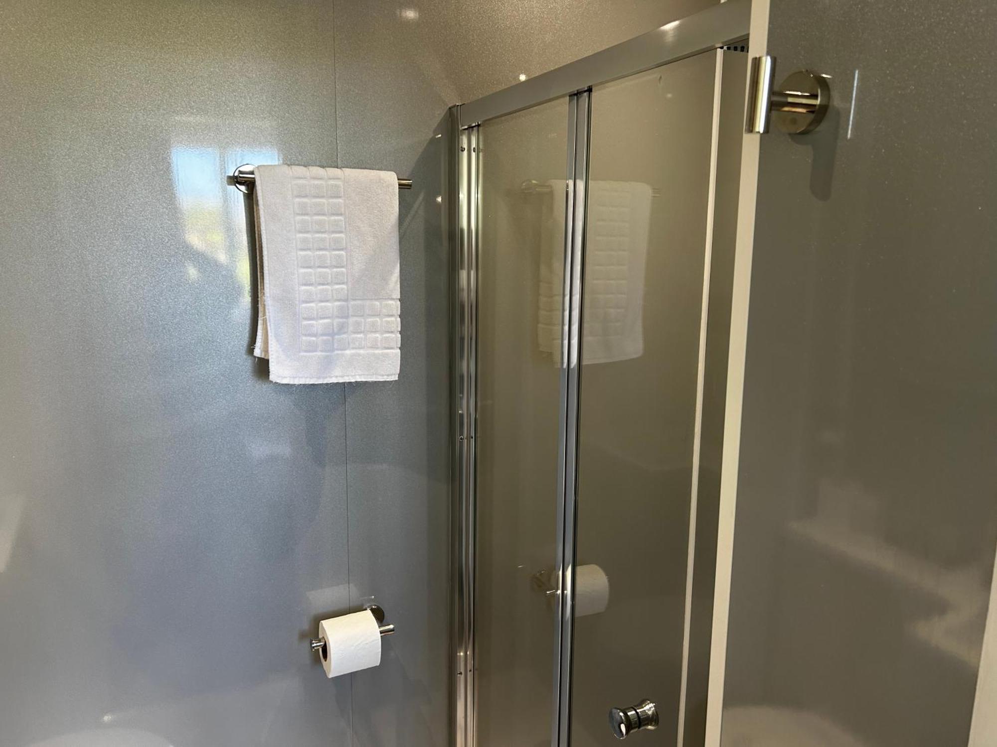 Amber House Hotel Пейнтон Экстерьер фото
